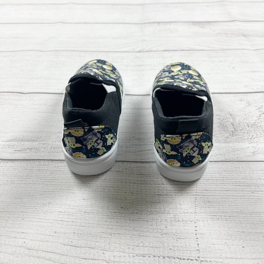 Star Wars Mandalorian Grogu Slip On Sneakers - Picture 5 of 7